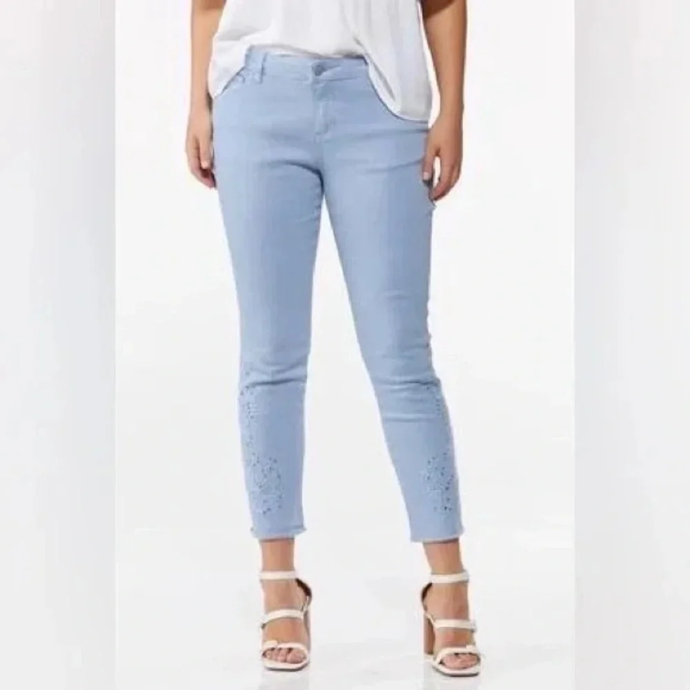 ❄️ Cato | Eyelet Vine Ankle Jeans Various Sizes Available